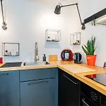 Praga Factory Stylish Spot Appartamento