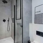 Praga Factory Stylish Spot Appartamento *